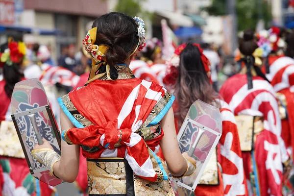 Kagawa Japan Juli 2023 Japanse Performers Dansen Het Beroemde Yosakoi Rechtenvrije Stockfoto's