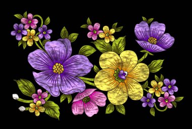 Geleneksel çiçek nakış deseni ve parlak bir kaplama..