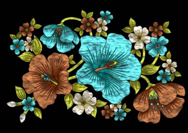 Parlak çiçekli ve yapraklı metalik desenler.