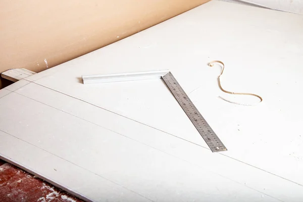 Sheet Plasterboard Prepared Cutting Corner Right Angle — Stock Photo, Image