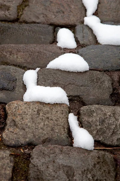 Cobblestone Cubierto Nieve Fondo Natural Primer Plano —  Fotos de Stock