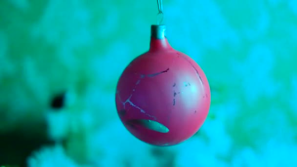 老式圣诞玩具 圣诞舞会假日装饰 玻璃玩具 非常古老的圣诞装饰品 — 图库视频影像
