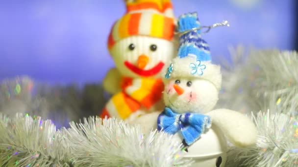 Игрушка Снеговика Рождественский Снеговик Счастливая Семья Снеговиков Снегу Снеговик Рождественский — стоковое видео