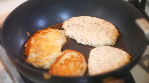 Pancakes Pan Frying Pan Stove Pancake Burned Pan Mans Hand — Stock Video