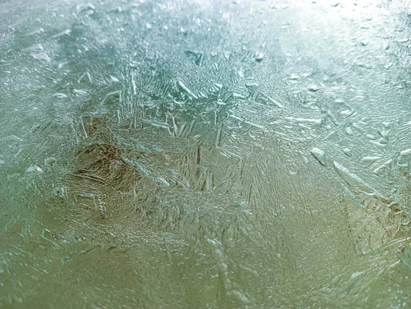 冰的质感冰冷的水水中的气泡 冰冷的空气在水里 透明的冰晶纹理裂缝背景 冬天的背景抽象的冬季背景 Ce纹理背景 — 图库照片