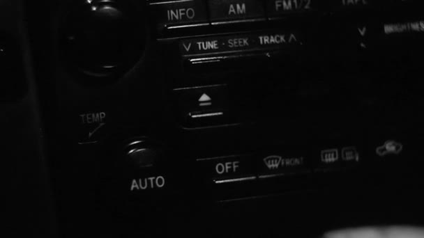 Analog Otomotiv Cihazları Ların Arabaları Torpidodaki Oklar Hız Göstergesi Takometre — Stok video