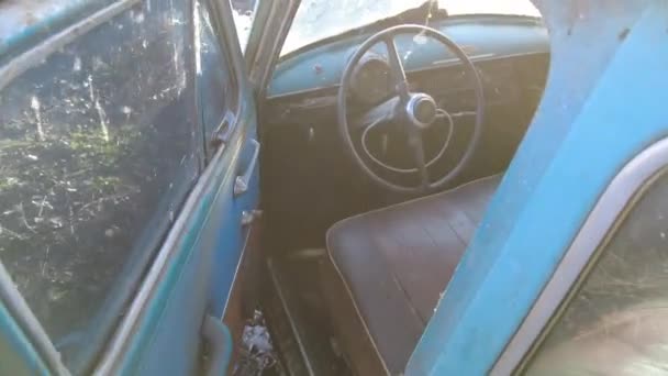 Soviet Retro Broken Car Steadycam Shot Broken Rusty Cars Green — Stock Video