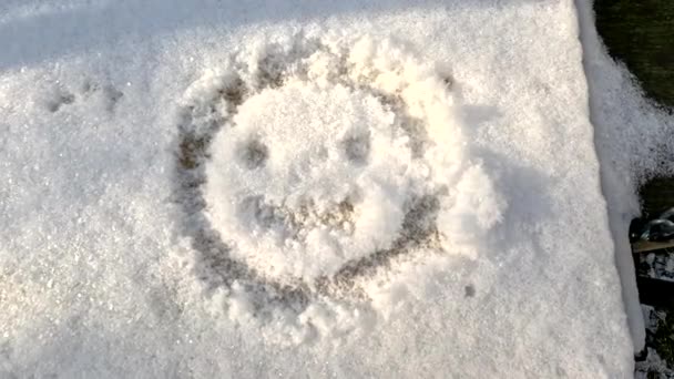 Drawing Snow Man Draw Snow Child Drawing Heart Shape Snow — Stock video