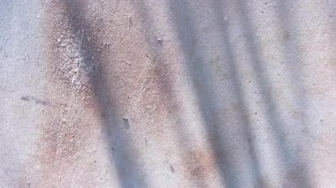 Paslı soyut arka plan. kahverengi arka plan. Güzel bir doku. Parafin dokusu. Kahverengi arka planda gölge. Pas. pas çizgileri