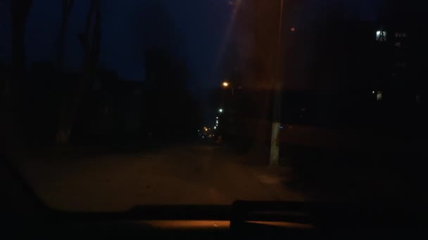 Noční Provinční Město Reflektory Autě Nočním Městě Řidič Volantem Ukrajina — Stock video