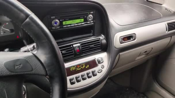 Interior Mobil Tua Panel Instrumen Analog Alat Pengukur Lama Mobil — Stok Video