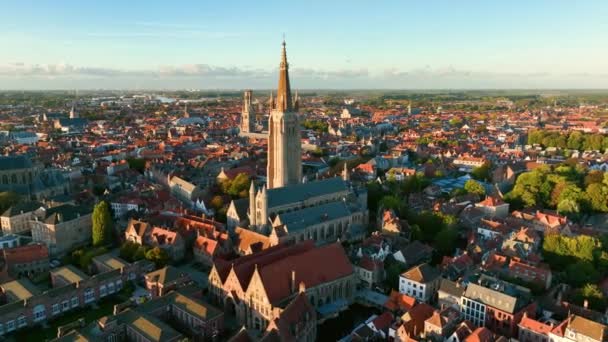 Die Antenne Des Belfried Von Brügge Ist Ein Mittelalterlicher Glockenturm — Stockvideo