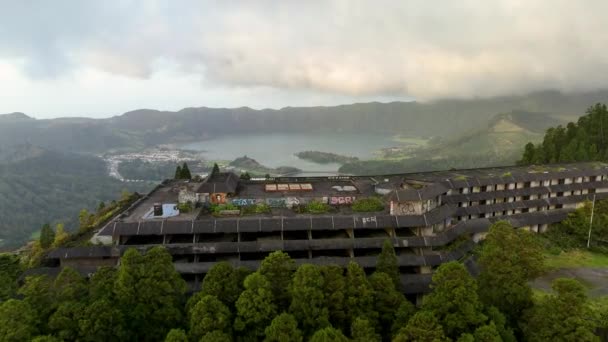 Aerial Shot Abandoned Monte Palace Hotel Azores Sao Miguel Portugal — Vídeos de Stock