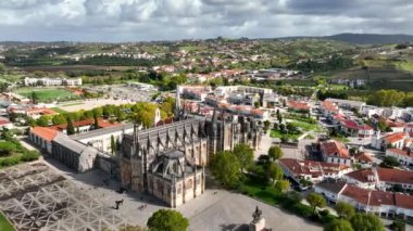Batalha, Leiria, Portekiz, UNESCO Dünya Mirası Bölgesi 'nin çarpıcı hava manzarası