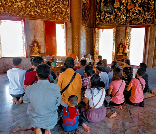 1St January 2019 Wat Tham Sua Kanchanaburi Thai Buddhism National —  Fotos de Stock