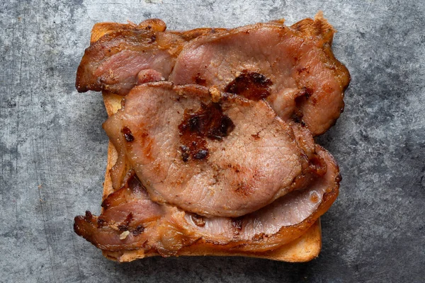 Närbild Engelsk Brittisk Traditionell Baconsmörgås — Stockfoto