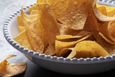 Meksika usulü mısır cipsi yakın plan.