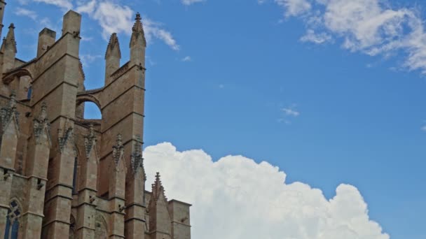 美しい空と古代の城 高品質の4K映像 — ストック動画