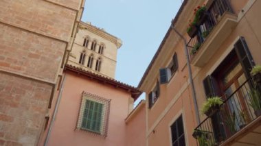 Palma de Mallorca 'nın avlusu. Yüksek kalite 4k görüntü