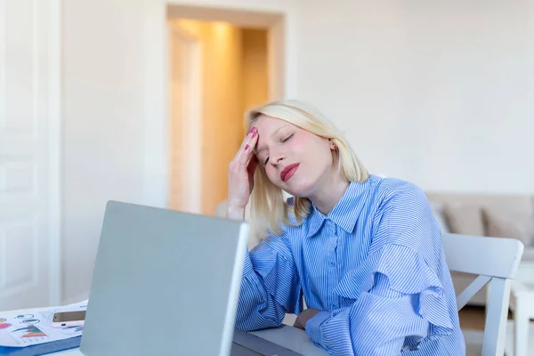 Young Frustrated Woman Working Home Office Front Laptop Suffering Chronic —  Fotos de Stock
