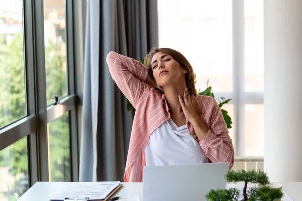 Feeling Exhausted Frustrated Woman Looking Exhausted Massaging Her Neck While — Stock Photo, Image