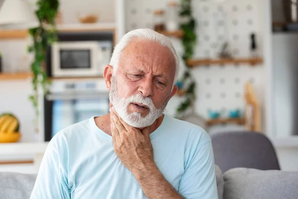 Close Senior Man Rubbing His Inflamed Tonsils Tonsilitis Problem Cropped — Stock Photo, Image