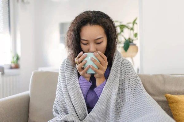 Sick Young Asian Woman Sitting Home Bed Hot Cup Tea — Foto de Stock