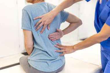 Skolyoz omurga eğrisi anatomisi, duruş düzeltmesi. Kayropraktik tedavi, sırt ağrısı kesici..