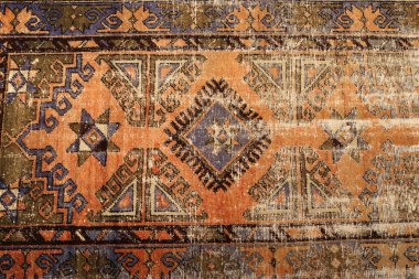 Dokuma halıların desenleri ve renkleri