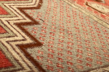 Dokuma halıların desenleri ve renkleri