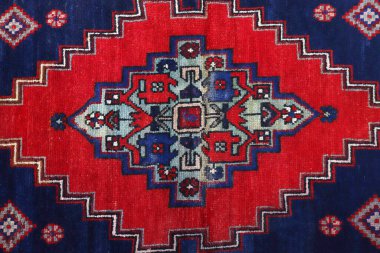 Dokuma halıların desenleri ve renkleri