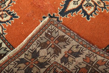 Dokuma halıların desenleri ve renkleri