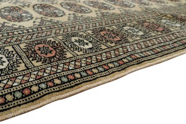 Dokuma halıların desenleri ve renkleri