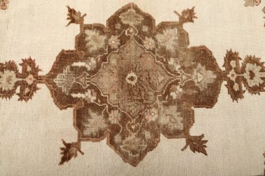 Dokuma halıların desenleri ve renkleri