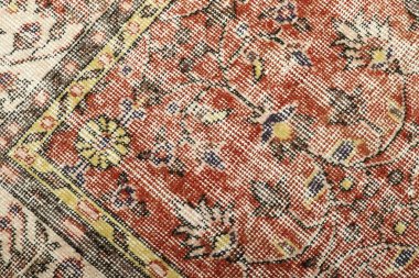 Dokuma halıların desenleri ve renkleri