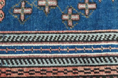 Dokuma halıların desenleri ve renkleri