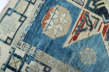 Dokuma halıların desenleri ve renkleri