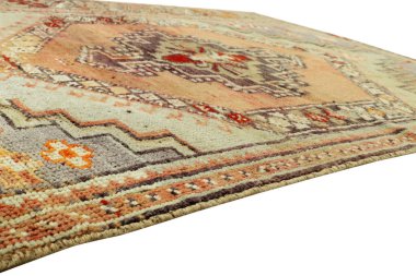 Dokuma halıların desenleri ve renkleri