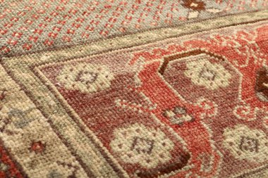 Dokuma halıların desenleri ve renkleri