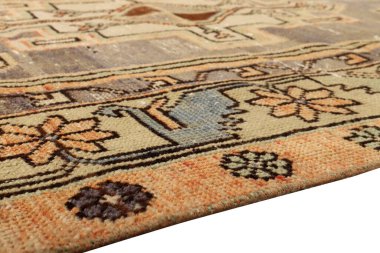 Dokuma halıların desenleri ve renkleri