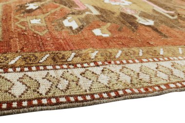 Dokuma halıların desenleri ve renkleri