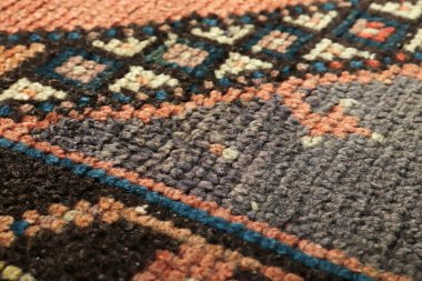 Dokuma halıların desenleri ve renkleri