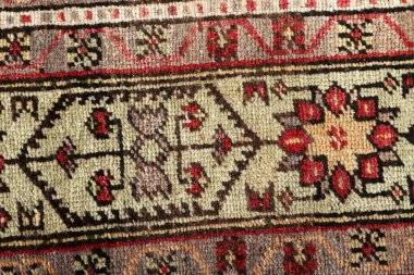 Dokuma halıların desenleri ve renkleri