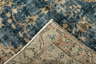 Dokuma halıların desenleri ve renkleri