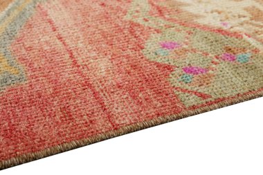 Dokuma halıların desenleri ve renkleri