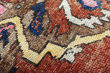 Dokuma halıların desenleri ve renkleri