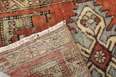 Dokuma halıların desenleri ve renkleri