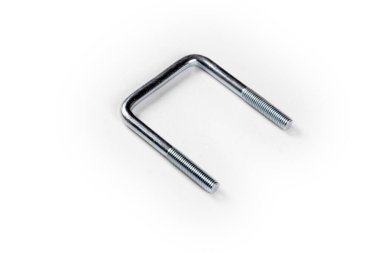 Beyaz bir arka plan üzerinde çelik vida