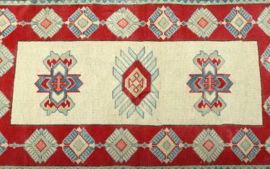 Dokuma halıların desenleri ve renkleri