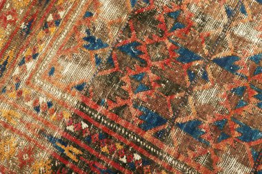 Dokuma halıların desenleri ve renkleri